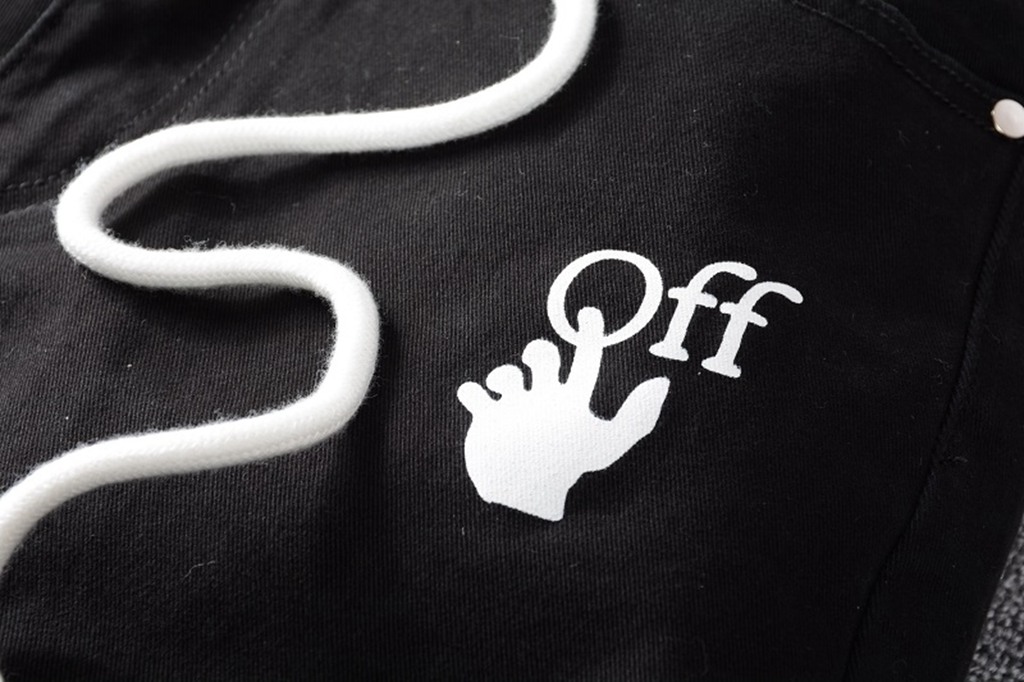 OFF WHITE 156